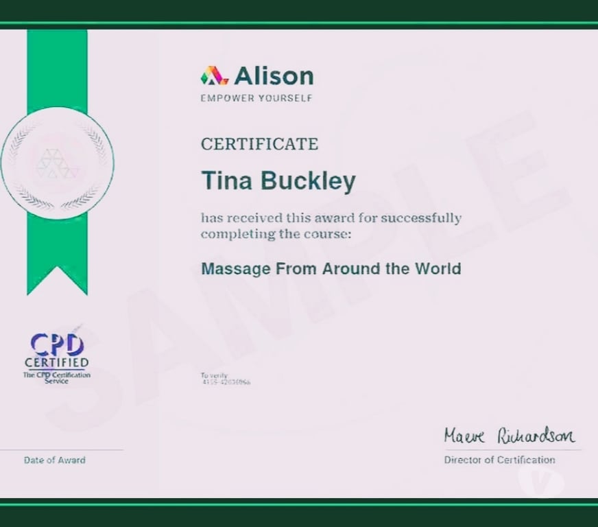 Full body massage Essex Southend-on-Sea - Photos for ESSEX SS0 NON SMOKERS ONLY FOOT PEDICURES BODY SCRUBS