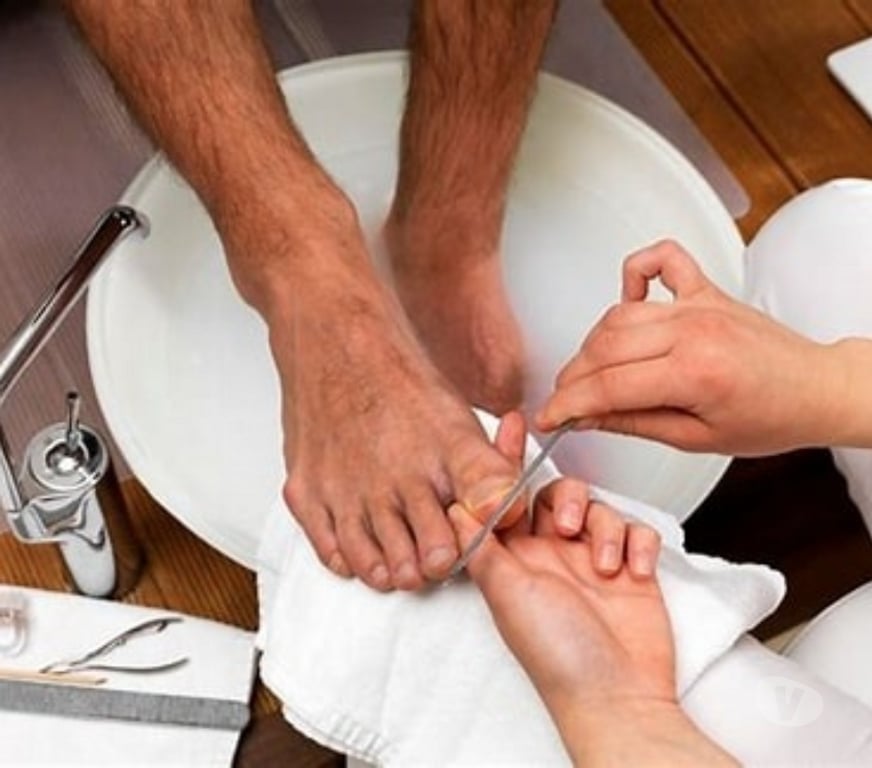 Full body massage Essex Southend-on-Sea - Photos for ESSEX SS0 NON SMOKERS ONLY FOOT PEDICURES BODY SCRUBS