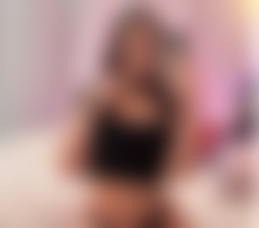 Escorts East London Chingford - East London - Photos for JULYA 🚘AVAILABLE 24 7 ✅ PARTY GIRLS OUTCALL ONLY🚘