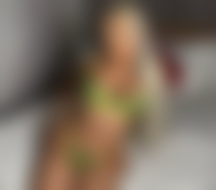 Transsexual Escorts Liverpool City Centre Liverpool - Photos for Helen Ganzaroli