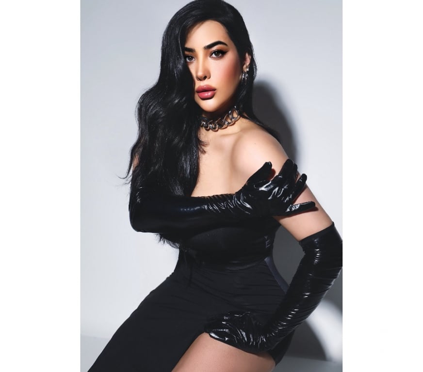 Escorts West Sussex Crawley - Photos for ❤️‍🔥HOT🍑🔞 BIG BUM🥳LATINA REAL PICS📸
