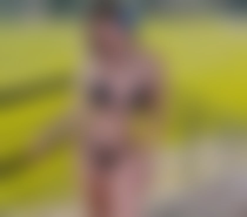 Escorts New Cross Gate Station South East London - Photos for SEXY HOT MEXICAN BLONDY AVAILABLE