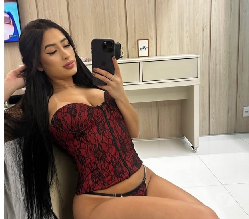 Escorts Derbyshire Derby - Photos for Brazilian brunette party girl 🔥🥳