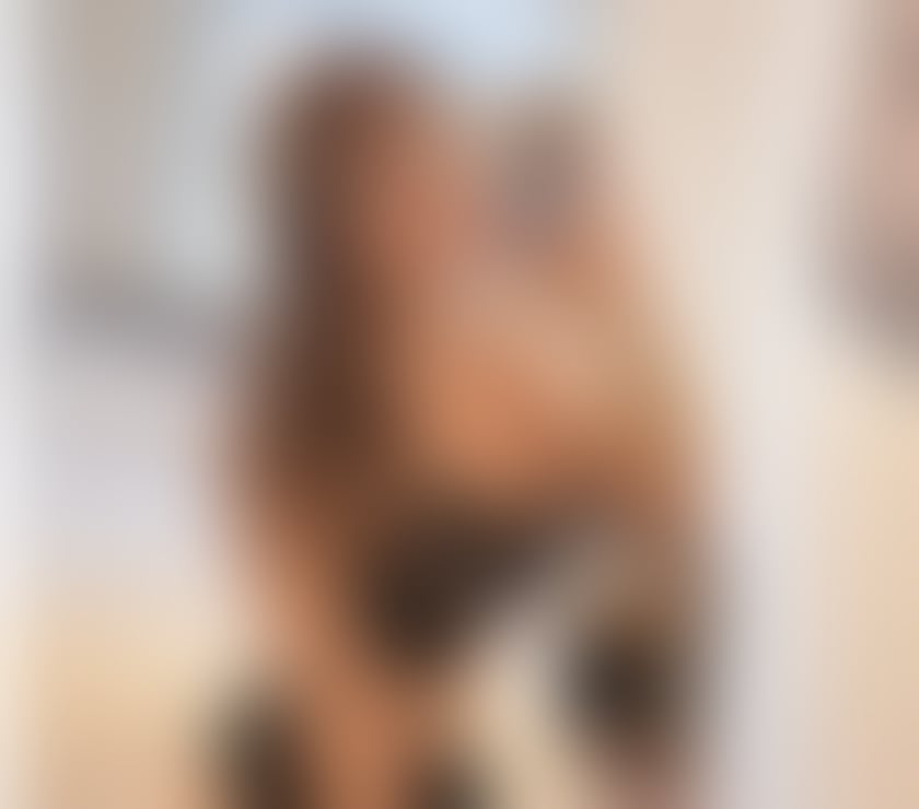 Escorts South East London Queens Road Peckham Station - South East London - Photos for FERNANDA BRAZILIAN CURVY BRUNETTE