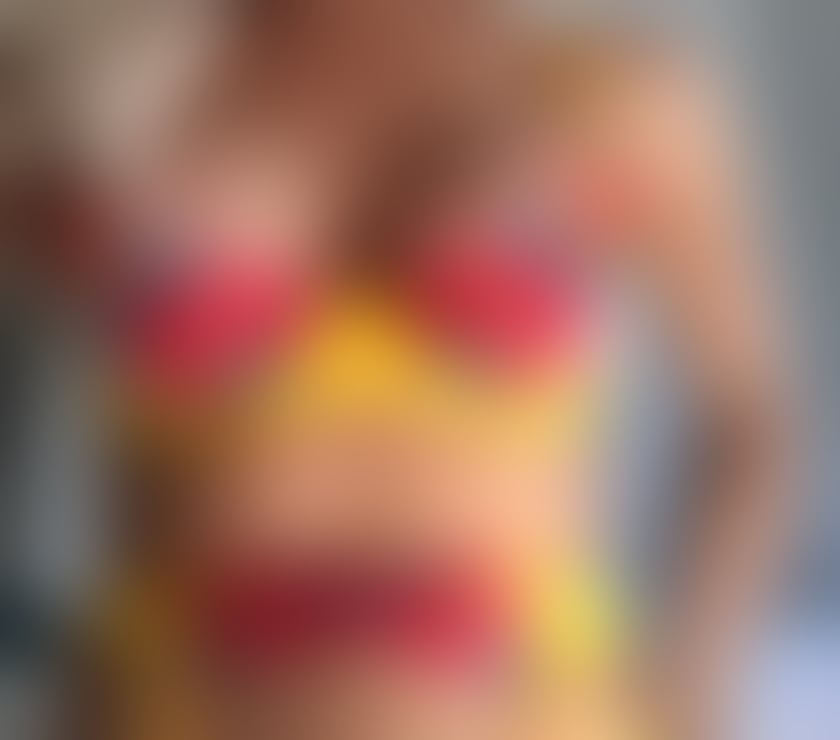 Escorts North Yorkshire Scarborough - North Yorkshire - Photos for Merry Town Centre