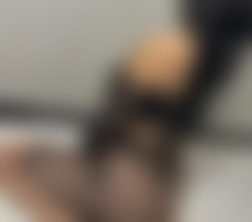 Escorts West Midlands Solihull - Photos for Sexy hot body New in town brunette party 🔥🥂