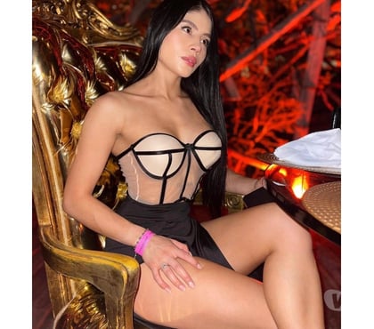 Escorts and Massages Swindon Town Centre Swindon - Photos for 🔥 SENSUAL LATINA NICKY🔥👄HOT AND NATURAL BODY🔥