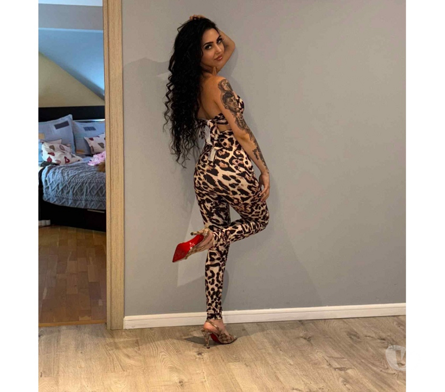 Escorts West London Hounslow - Photos for Raluca Foryou Party