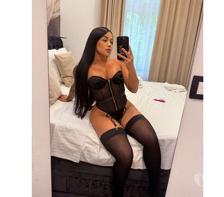 Escorts Cardiff Cardiff City Centre - Cardiff - Photos for NAUGHTY😈KIARAH BUSTY GFE PARTY IN CARDIFF 🥰♥️🔥