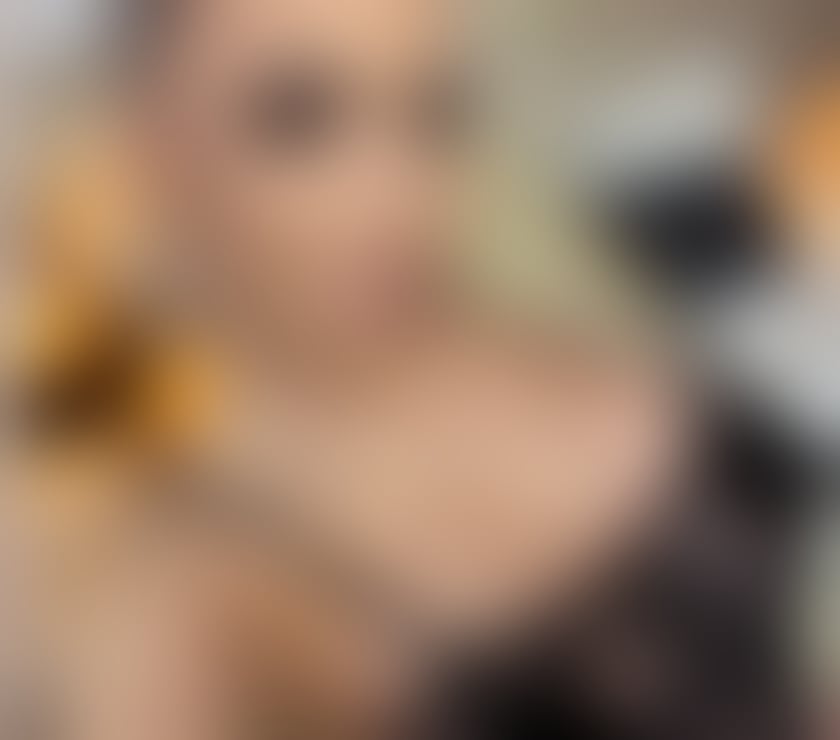 Escorts Wiltshire Swindon - Photos for Anays party girl best experience 💕💕🥂