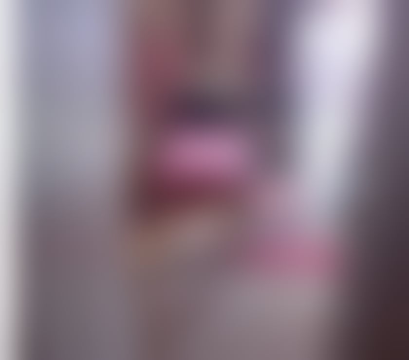 Escorts Lancashire Blackburn with Darwen - Photos for PRETTY MILF BRUNETTE