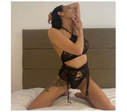 Escorts and Massages Coventry City Centre Coventry - Photos for IXIA🫦PARTY GIRL🥂🍾NEW HERE✨❤️