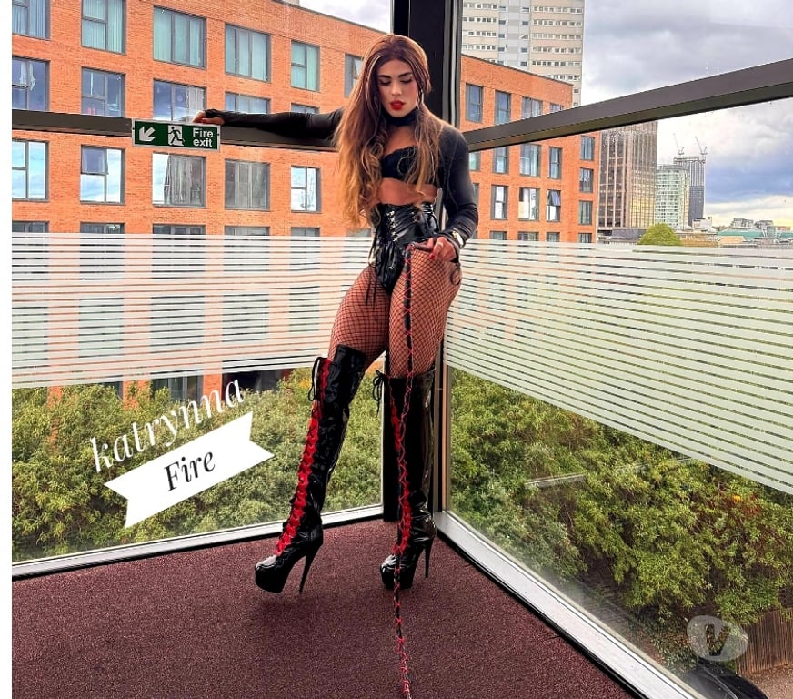 Trans Escorts Hampshire Southampton - Photos for Katrynna Fire Top MISTRESS A LOT MILK🍆💦Partygirl🥳
