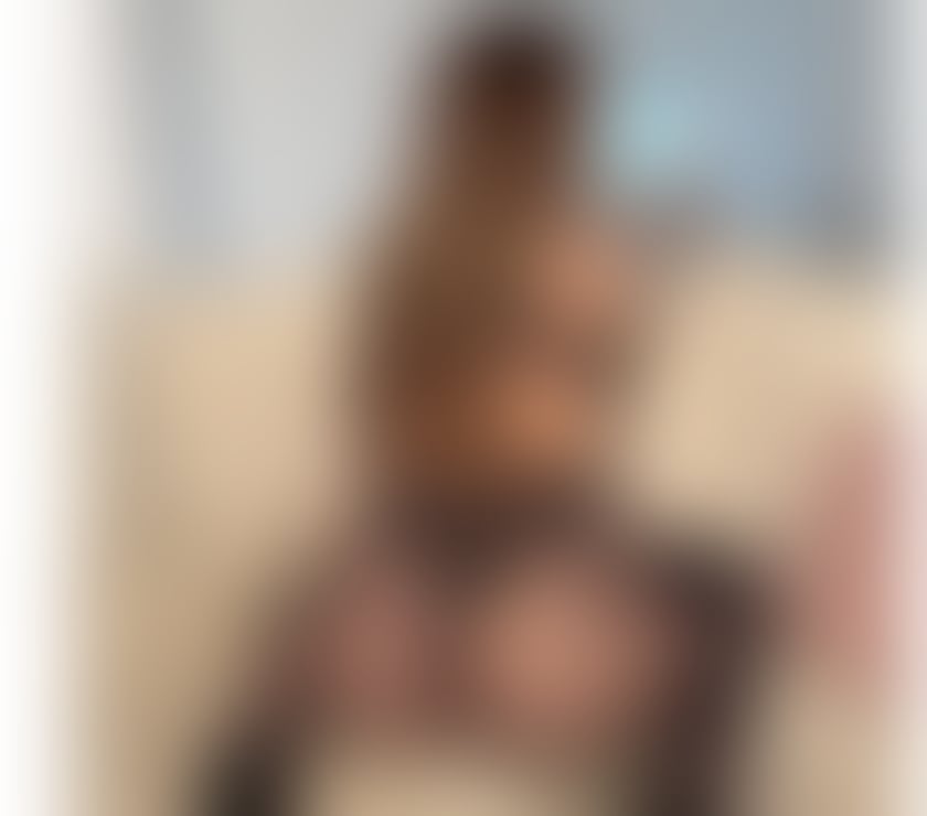 Escorts and Massages Birmingham City Centre Birmingham - Photos for Luna Hot Brazilian Beauty - New in town