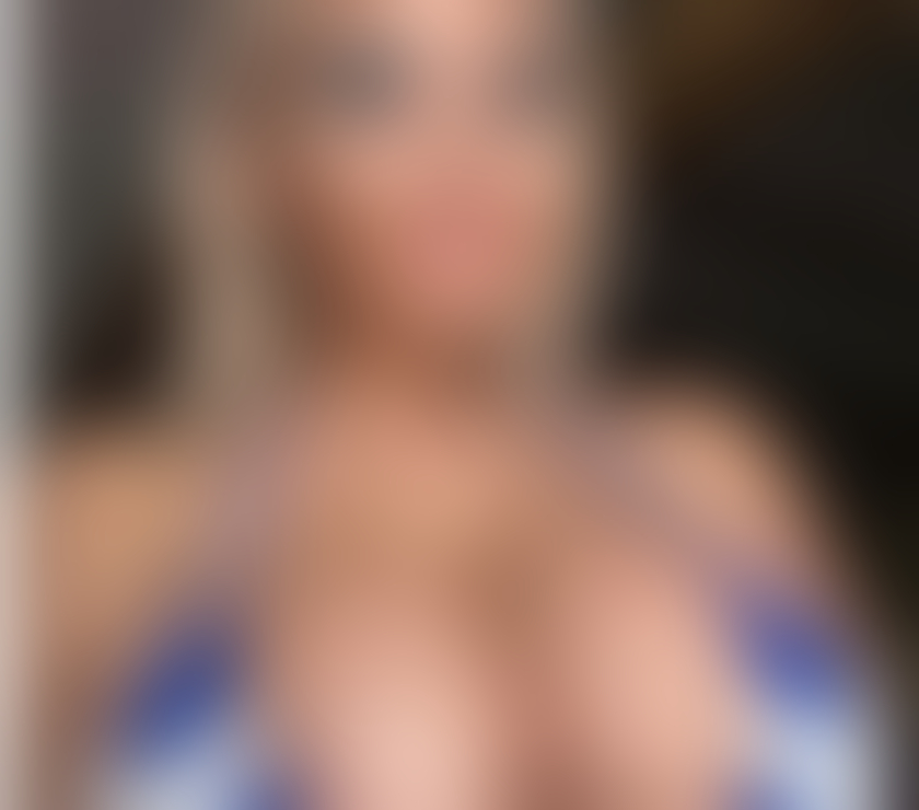 Escorts Staffordshire Stoke-on-Trent - Photos for Delia new here very nice only party
