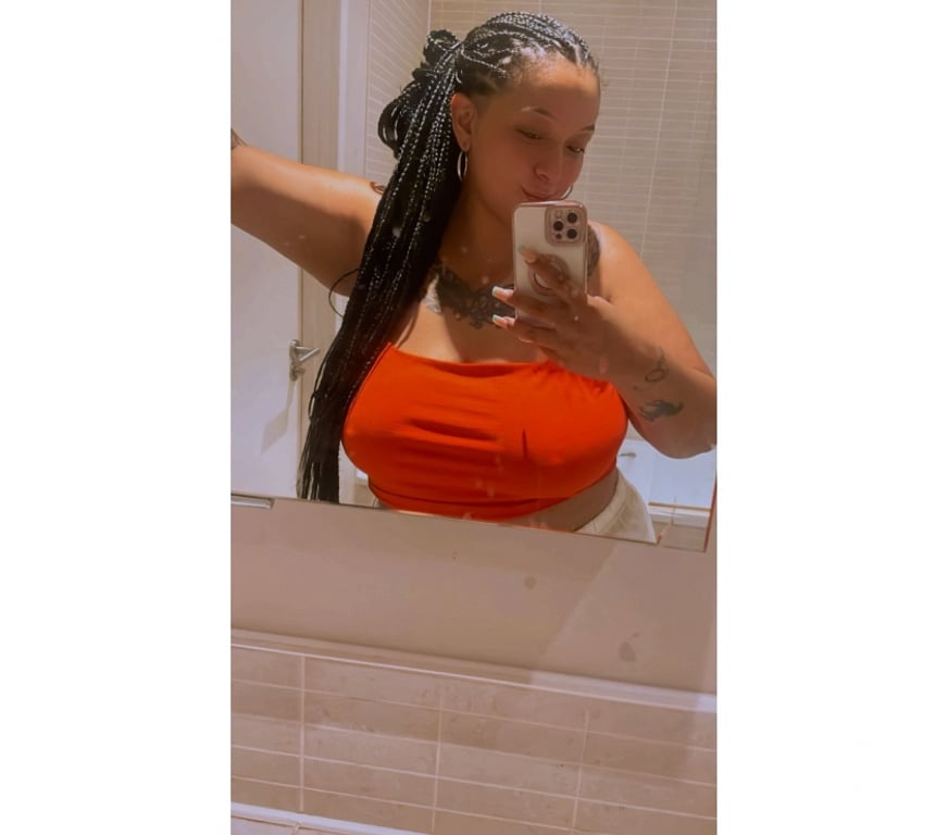 Escorts South East London Bromley - Photos for 💜💖TATI COME BACK IN THE TOWN 💜💖CURVY BODY