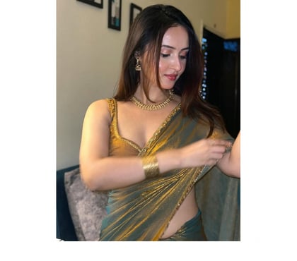 Escorts and Massages Newham East London - Photos for Elegant Indian Beauty – Friendly & Discreet Companion