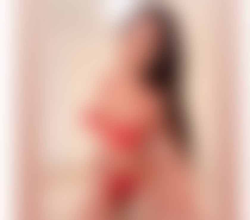 Escorts Nottinghamshire Nottingham - Photos for Half Filipina-Colombian woman in Nottingham for a week