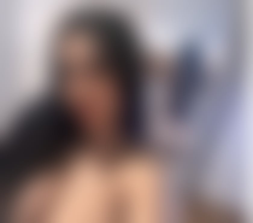 Escorts North London Enfield - Photos for Mia, very sexy and hot girl