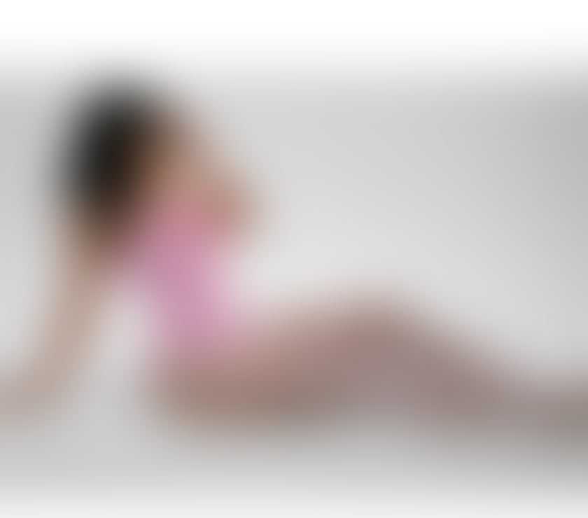 Escorts Cranford Hounslow - Photos for 🍯🐝 Mel New girl in town🍯🐝