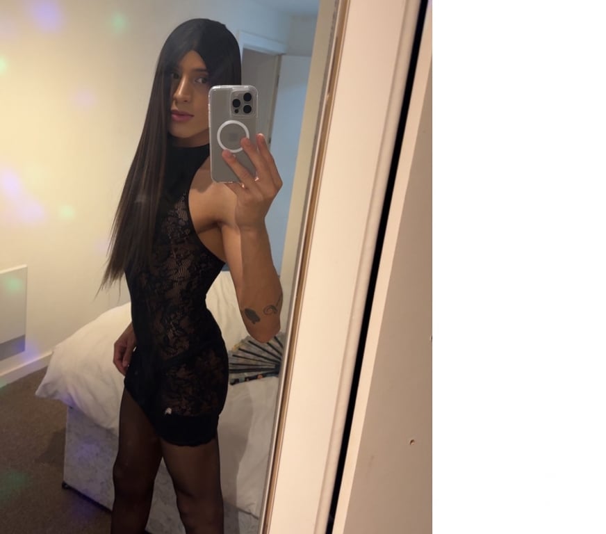 Trans Escorts West London Paddington (H&C Line) Station - West London - Photos for 🍑CD TV Bella Brazilian Xl💄 party
