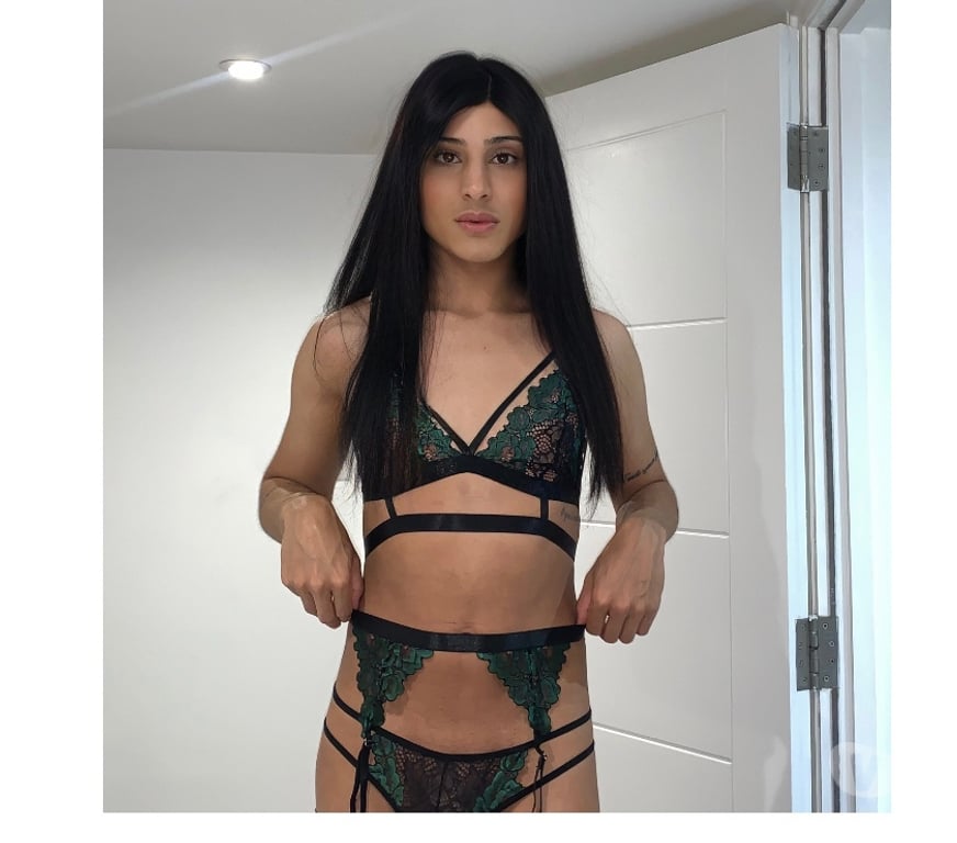 Trans Escorts West London Paddington (H&C Line) Station - West London - Photos for 🍑CD TV Bella Brazilian Xl💄 party