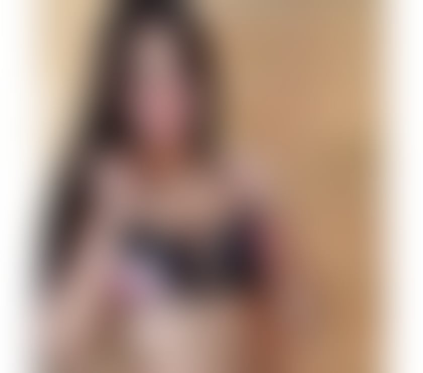 Escorts South East London Woolwich - South East London - Photos for 🍾❤️🔥BEST GFE LATINA 💋 incall ⭐️PARTY