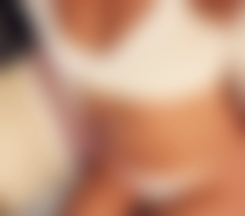 Escorts Cardiff Cardiff Gate Business Park - Cardiff - Photos for HOT ASS MILF ENGLISH BLONDE LOTS OF FUN
