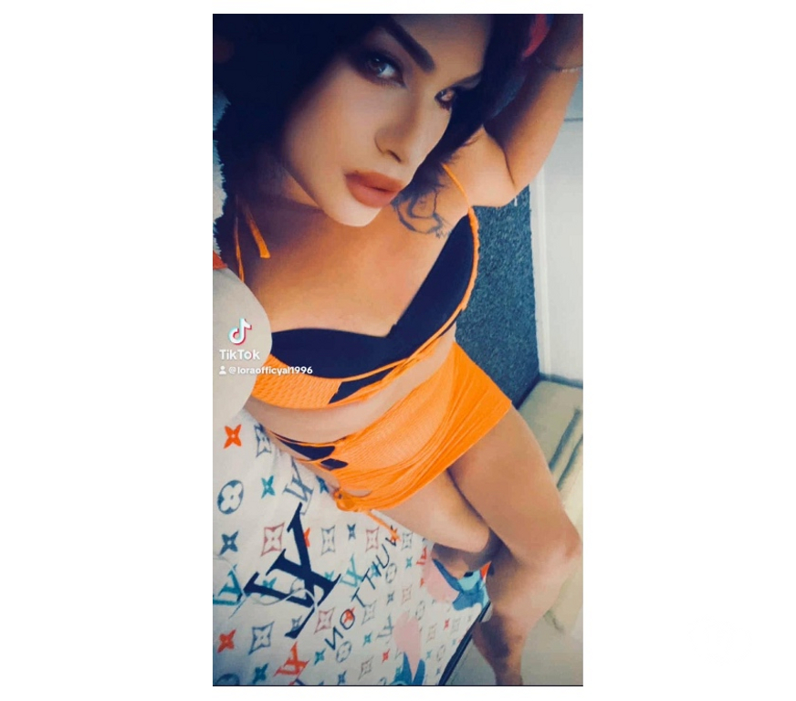 Escorts Greater Manchester Oldham - Photos for Lora Lory TRANS vip Party best Serv no rush