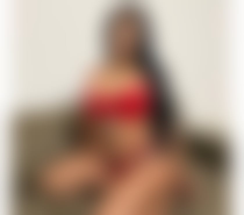 Escorts South West London Clapham North Station - South West London - Photos for 🔝 NEW IN TOWN🥂EMILY PARTY GIRL