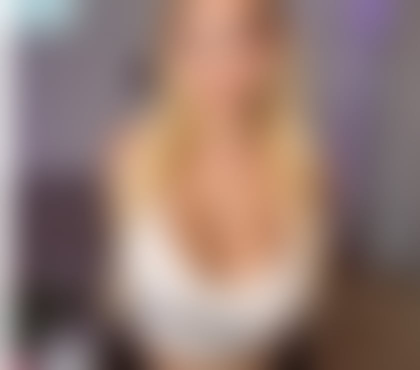 Escorts Suffolk Ipswich - Photos for Vicky new in town
