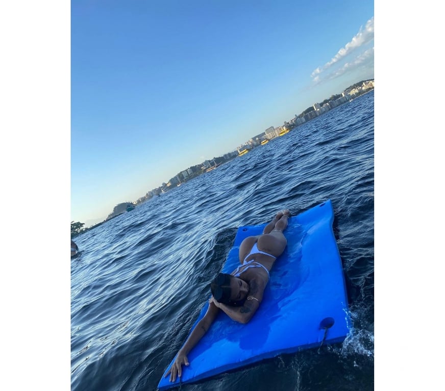Escorts Oxfordshire Oxford - Photos for LARY HOT BRAZILIAN GIRLFRIEND PARTY💦😈🇧🇷🤤