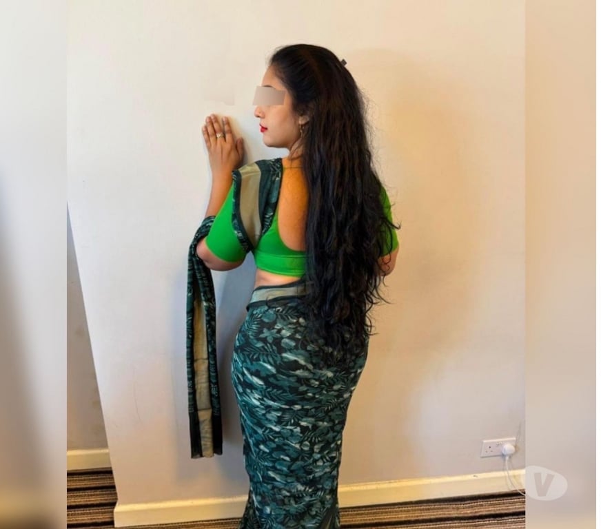 Escorts West London Hounslow - Photos for ROOPINI SOUTH INDIAN TAMIL NADU GIRL NEW ENTRY HOUNSLOW