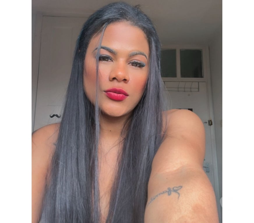 Escorts East London Bow - East London - Photos for Big ass🇧🇷💥👄BRAZILIAN hotgirl