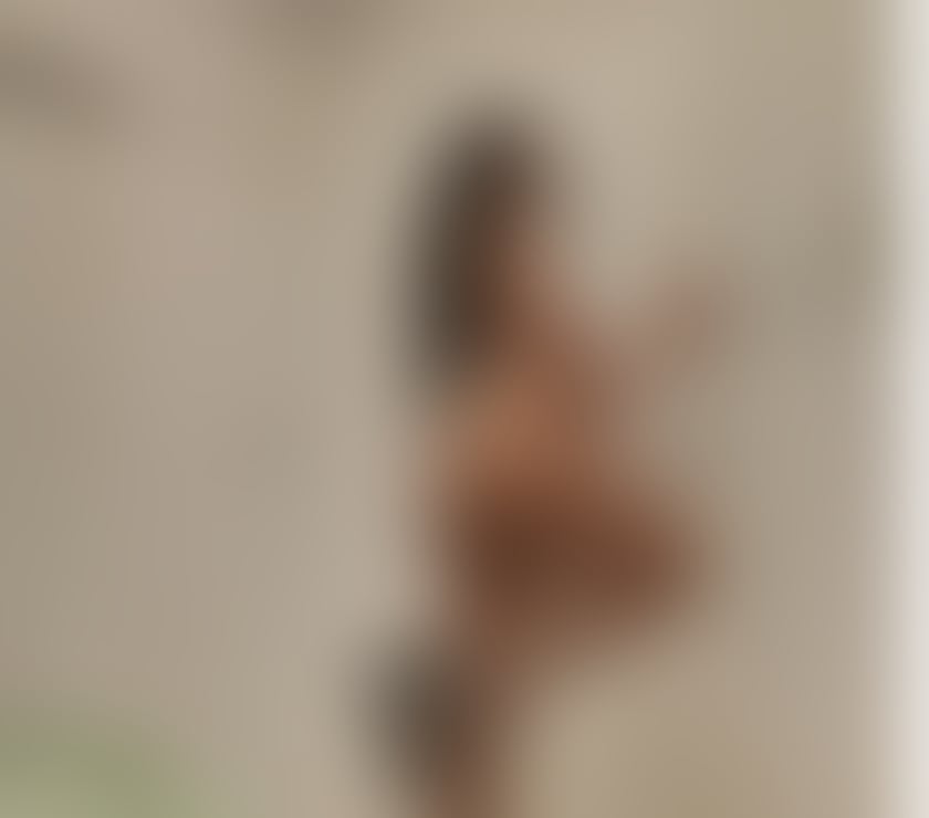 Escorts West Yorkshire Leeds - Photos for Hi I m misha new girls massage party