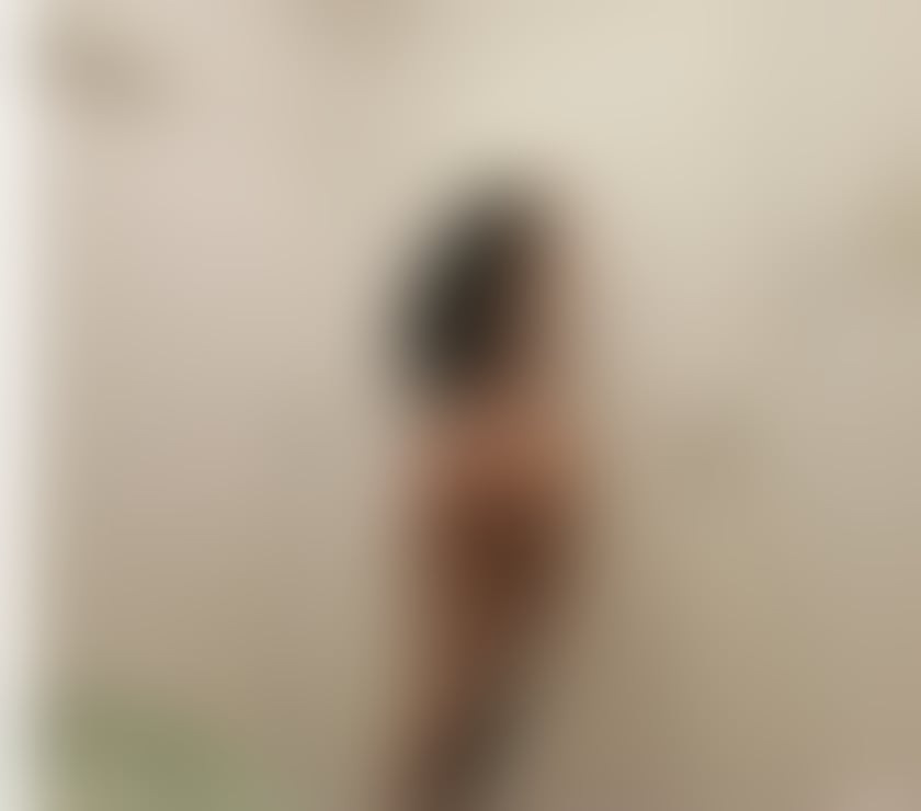 Escorts West Yorkshire Leeds - Photos for Hi I m misha new girls massage party