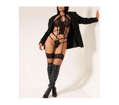 Escorts Stratford East London - Photos for SUMMER PARTY&GFE SWEET💋MOUTH💯%ORIGINAL