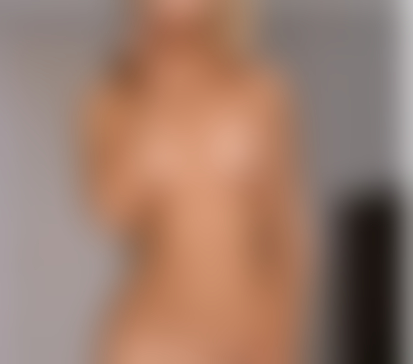 Escorts Earls Court South West London - Photos for Relaxing body massage