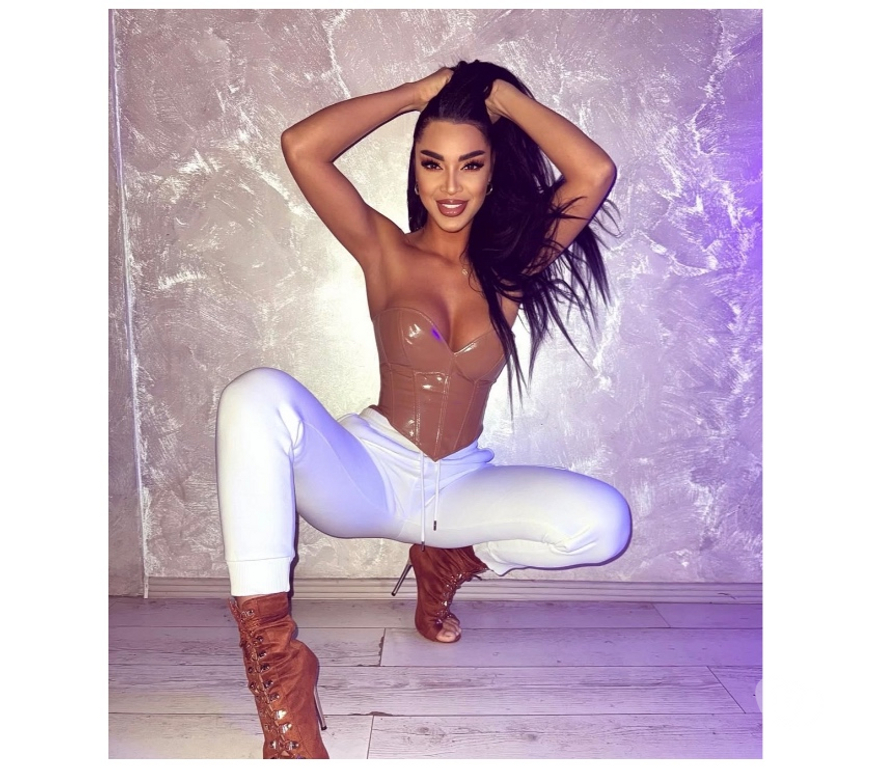 Escorts North London Enfield - Photos for 🩷hi I'm new in town Lisa 🩷party girl