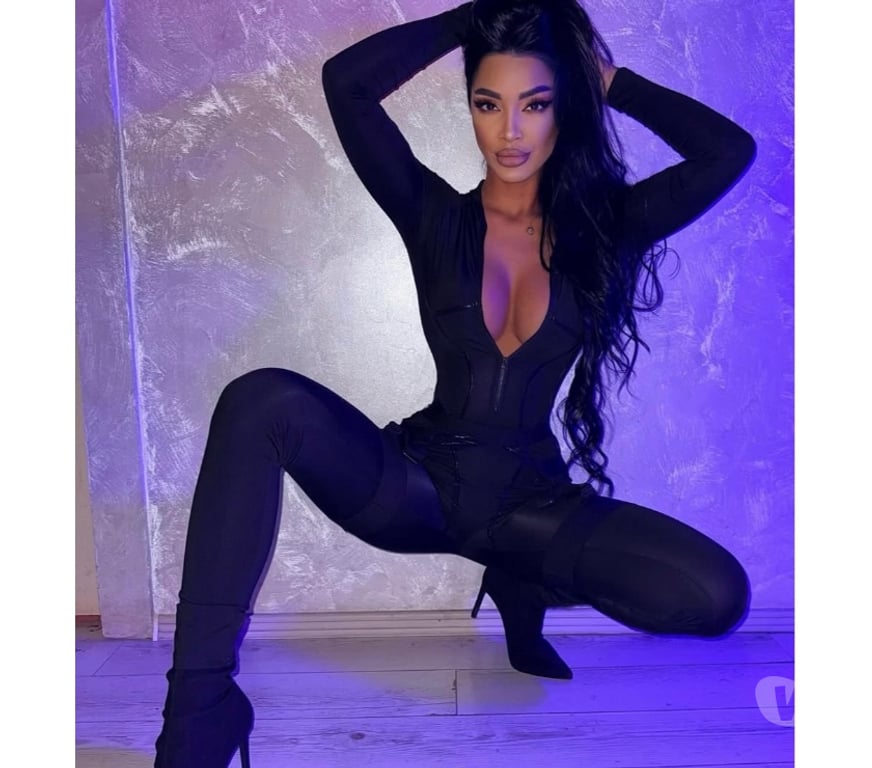 Escorts North London Enfield - Photos for 🩷hi I'm new in town Lisa 🩷party girl