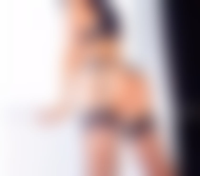 Trans Escorts Central London Mayfair - Central London - Photos for SANDRA PUTA-AVAILABLE 24 7