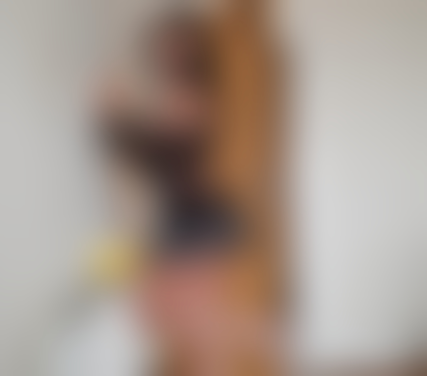 Escorts Hertfordshire Welwyn Hatfield - Photos for Brunette and sexy later in the night
