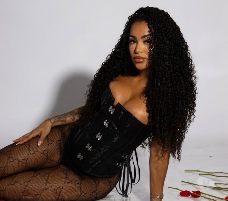Escorts Derbyshire Derby - Photos for Brazilian party girl with honey eyes and a soft, wet mouth