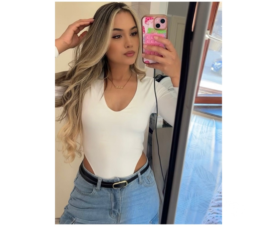 Escorts South West London Clapham Junction Station - South West London - Photos for Camila - extras - party@@ π§π·π