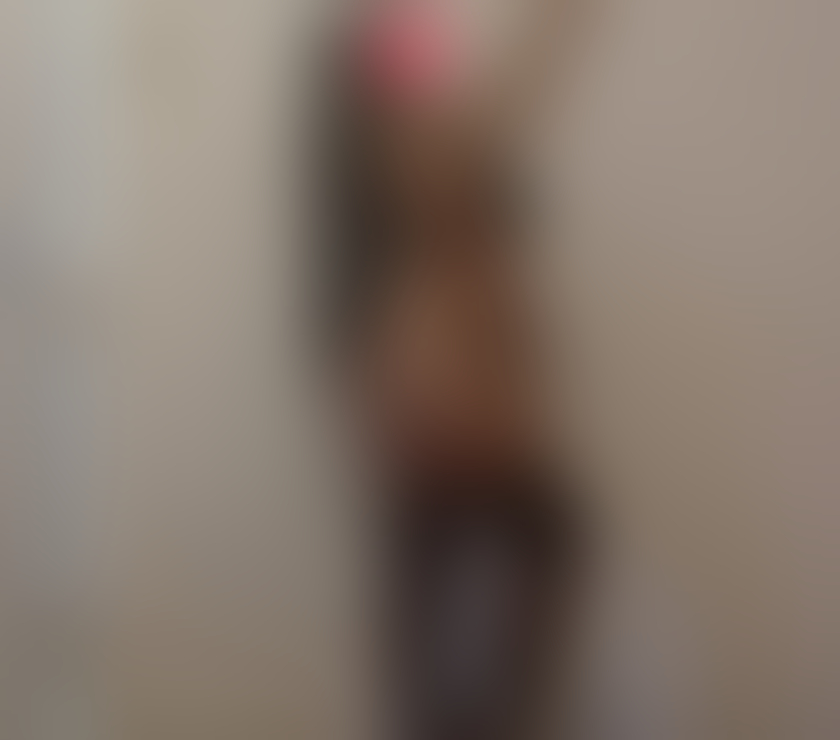 Escorts Warwickshire Nuneaton and Bedworth - Photos for NEW Girl in town ready for fun🍾🍾