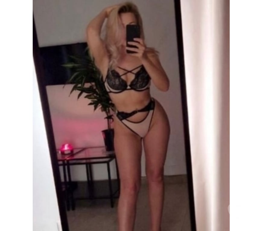 Escorts Ealing Greenford - Ealing - Photos for Raluca New in Town😍Pleasure❤️ Party girl 🥰 NoRush