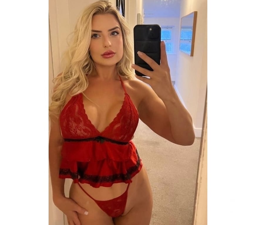 Escorts Ealing Northolt - Ealing - Photos for New Erika 🥰🤩Best service❤️ NO Rush🍾 party girl