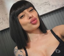 Elegant girl-discret companion,clean outcall