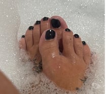 Feet Pictures to worship