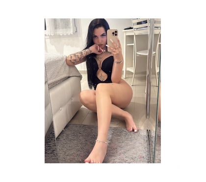 Escorts Oldham Town Centre Oldham - Photos for ❤️😳best brunette in town😳❤️